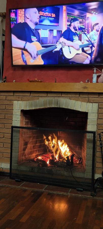 Lugar Tranquilo, Ideal A Familia, 3km Capivar Casa de férias *